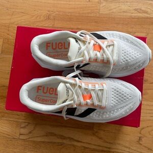 New Balance Fuel Cell Super Comp Trainer v3